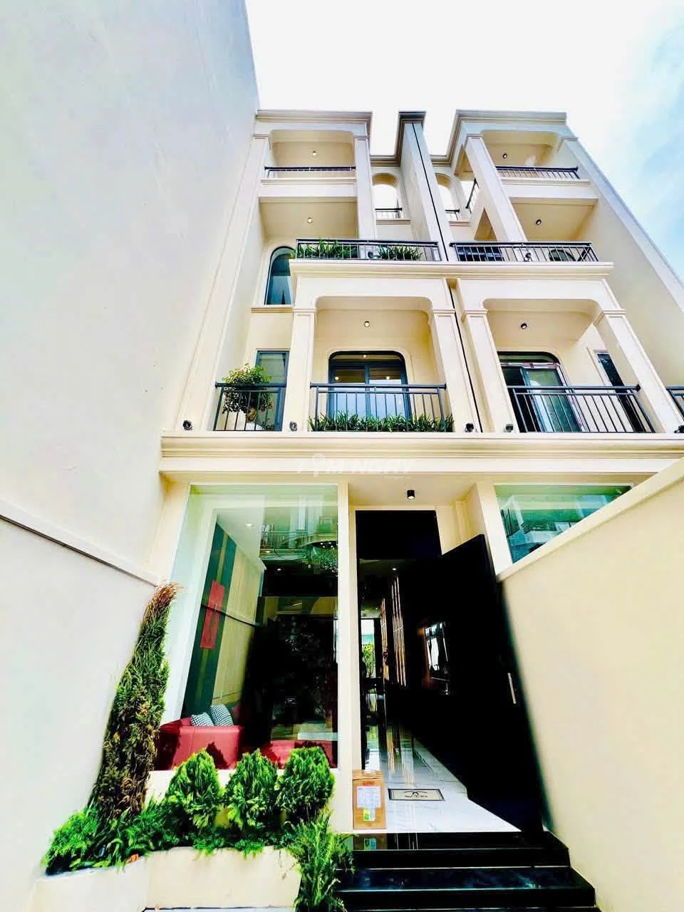 Nhà phố Thạnh Xuân 22 – ngang 4m dài 26m – thang máy, đường 8m – chỉ 8,589 tỷ