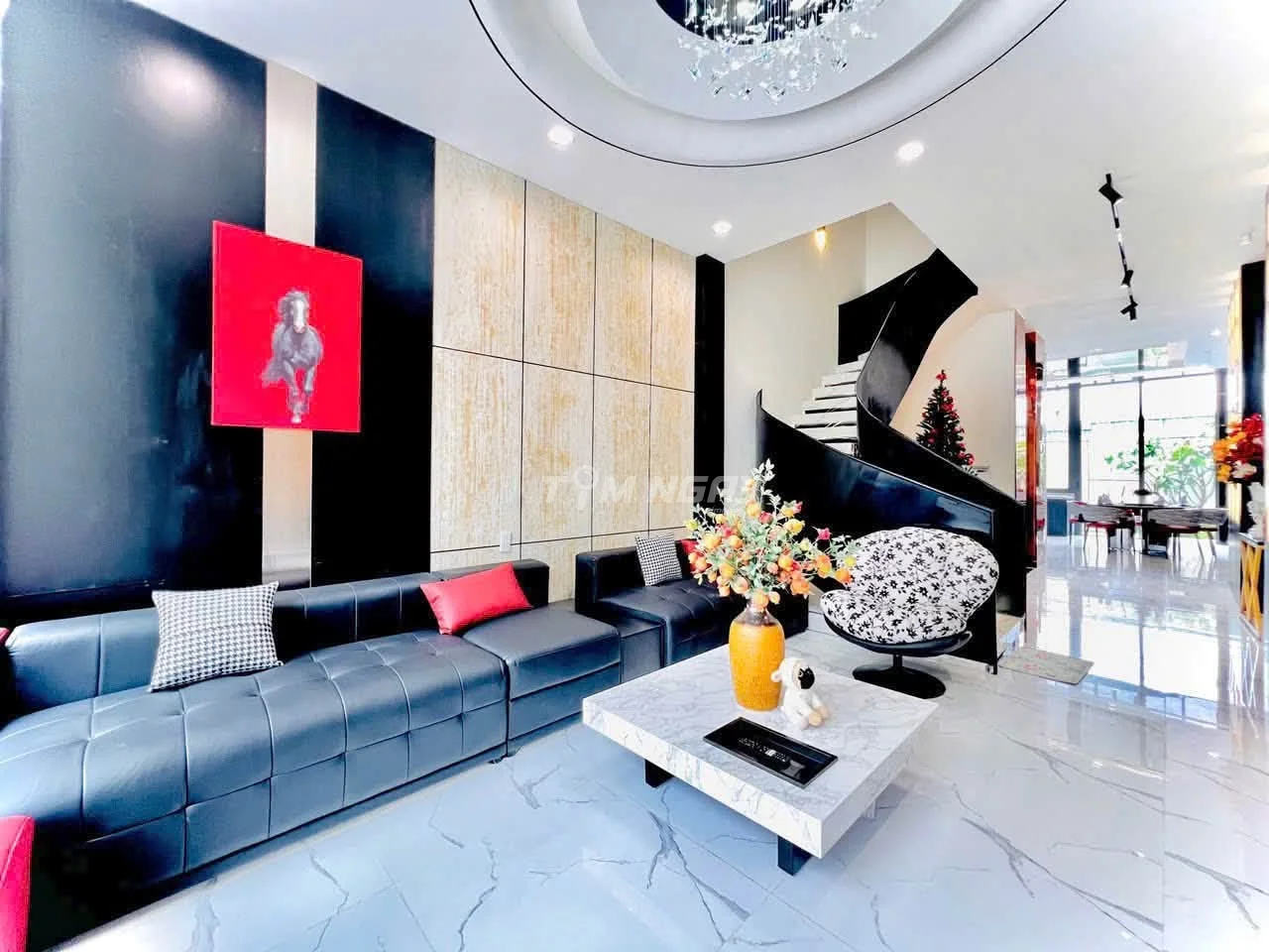Nhà phố Thạnh Xuân 22 – ngang 4m dài 26m – thang máy, đường 8m – chỉ 8,589 tỷ