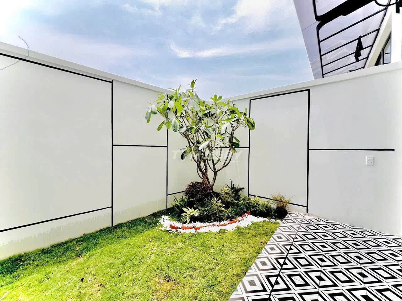 Nhà phố Thạnh Xuân 22 – ngang 4m dài 26m – thang máy, đường 8m – chỉ 8,589 tỷ