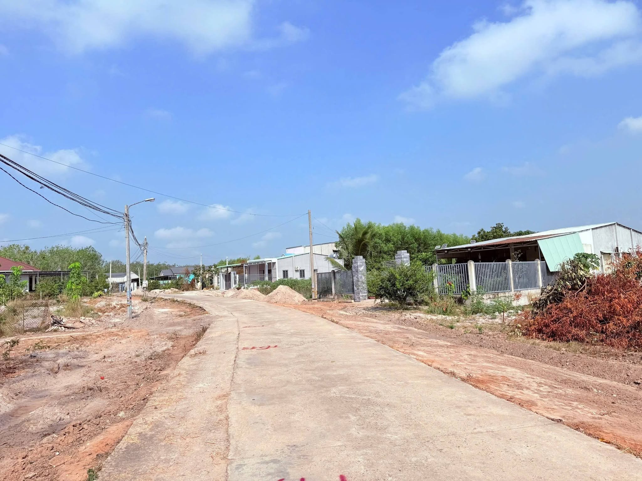 Chính chủ cần bán đất Bình Phước, thị xã Bình Long, đường rộng