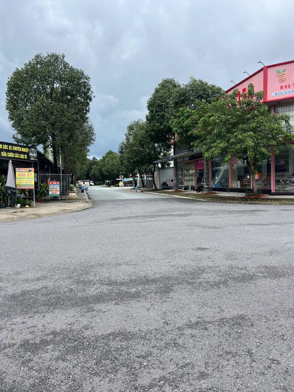 Bán đất chợ đêm mặt tiền Kcn Bàu Bàng 150m2 Tt925tr sở hữu ngay, view chợ