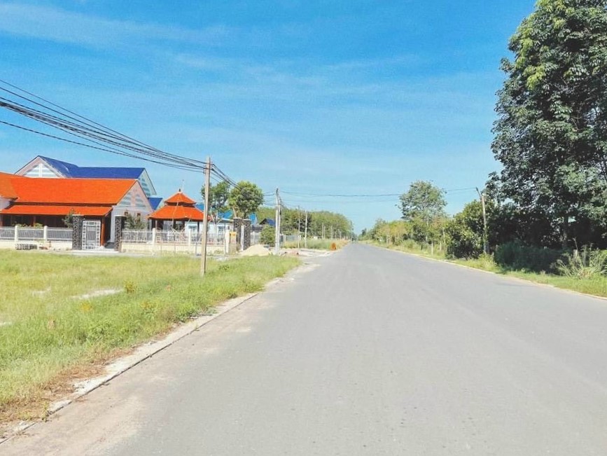 Cần bán 500m2, ODT 50m2 Kp 3 thị xã Chơn Thành Bình Phước