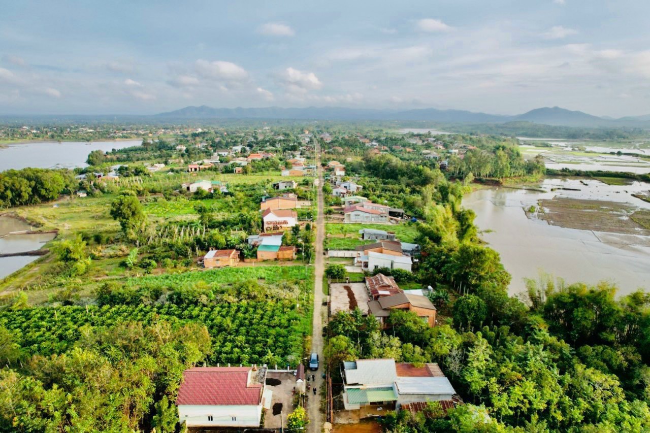Cần bán lô đất giá rẻ xã Eahu, Huyện Cư Kuin, tỉnh Đắk Lắk