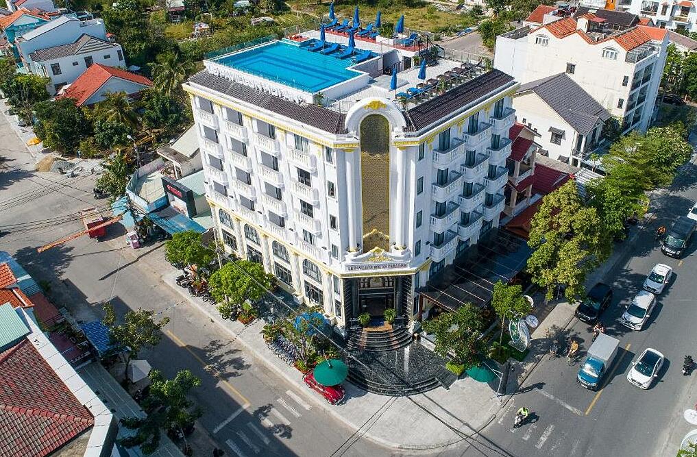 Ngân hàng rao bán khách sạn ở Hội An giá khởi điểm 110 tỷ đồng