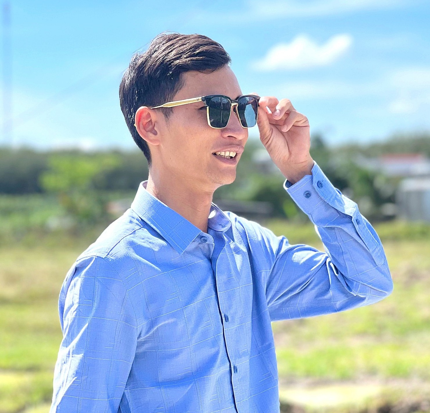 Văn Tuấn